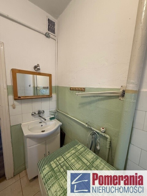 Piętro domu, 139m2, 3pokoje, działka, 410 tys.zł (13)