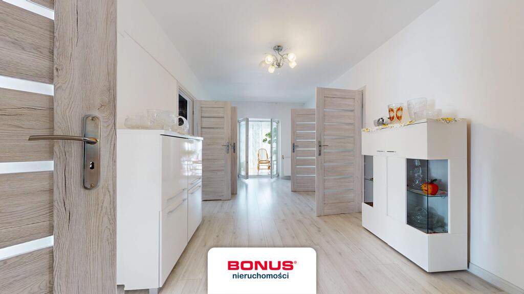 Atrakcyjny dom w Dąbiu dla rodziny lub dla firmy. (15)