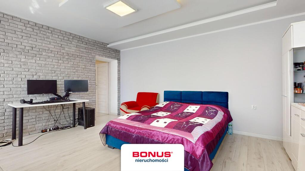 Atrakcyjny dom w Dąbiu dla rodziny lub dla firmy. (5)