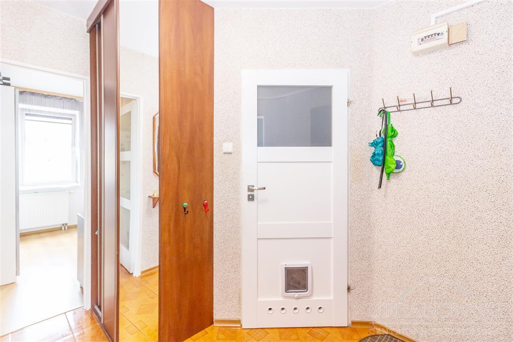 2-pokojowe mieszkanie z loggią w otoczeniu zieleni (10)