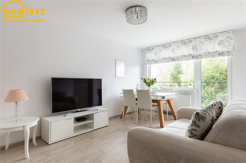 Komfortowe mieszkanie z loggią. Pierwsze piętro. (2)