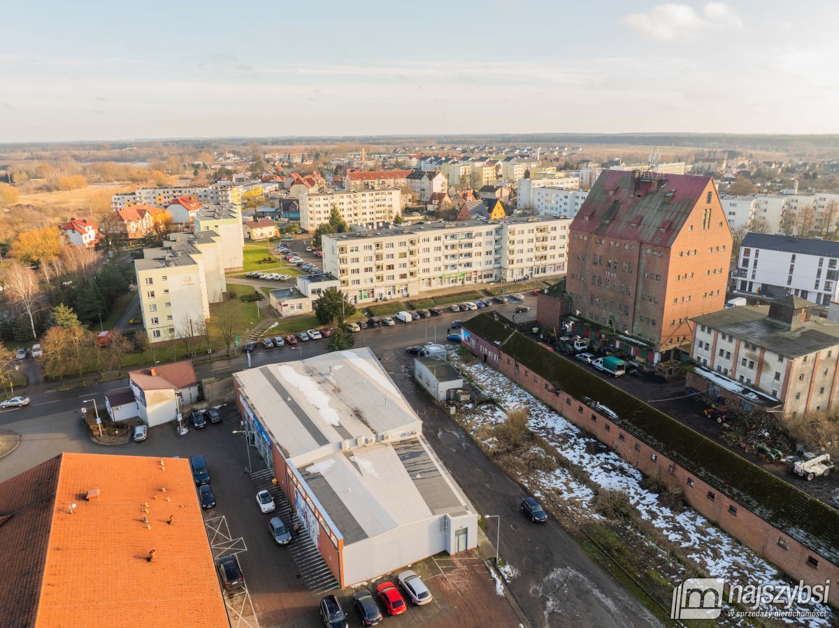 Centrum, blisko Lidla / z myjnią/ tylko do grudnia (12)