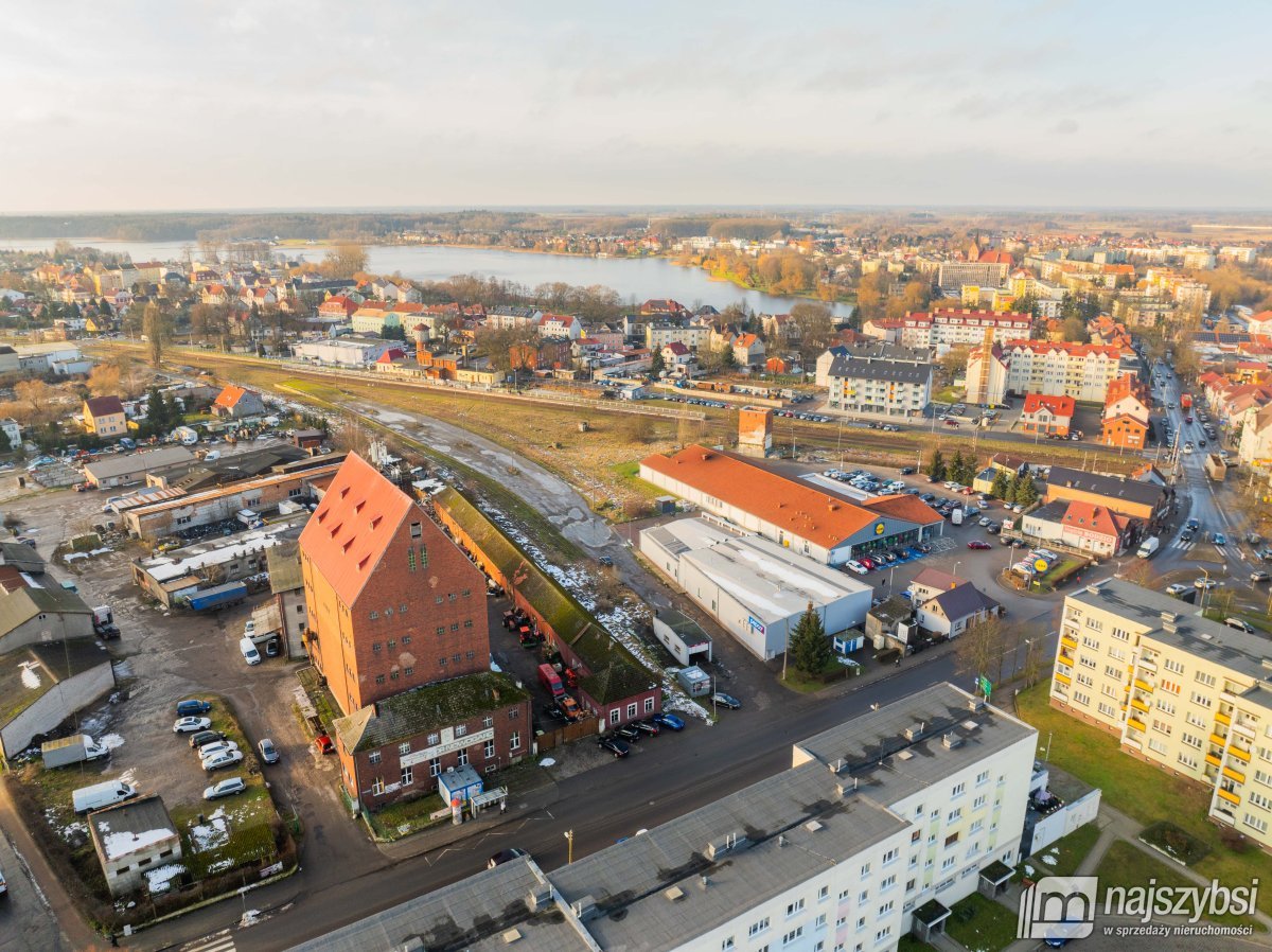 Centrum, blisko Lidla / z myjnią/ tylko do grudnia (3)