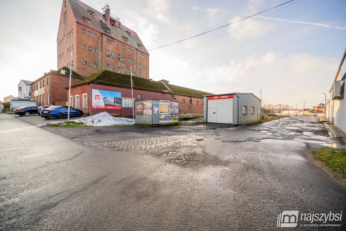 Centrum, blisko Lidla / z myjnią/ tylko do grudnia (4)