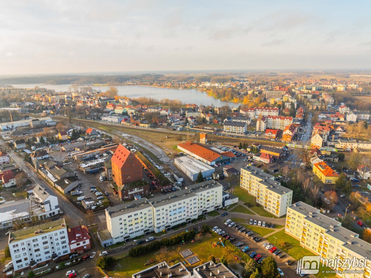 Centrum, blisko Lidla / z myjnią/ tylko do grudnia (9)