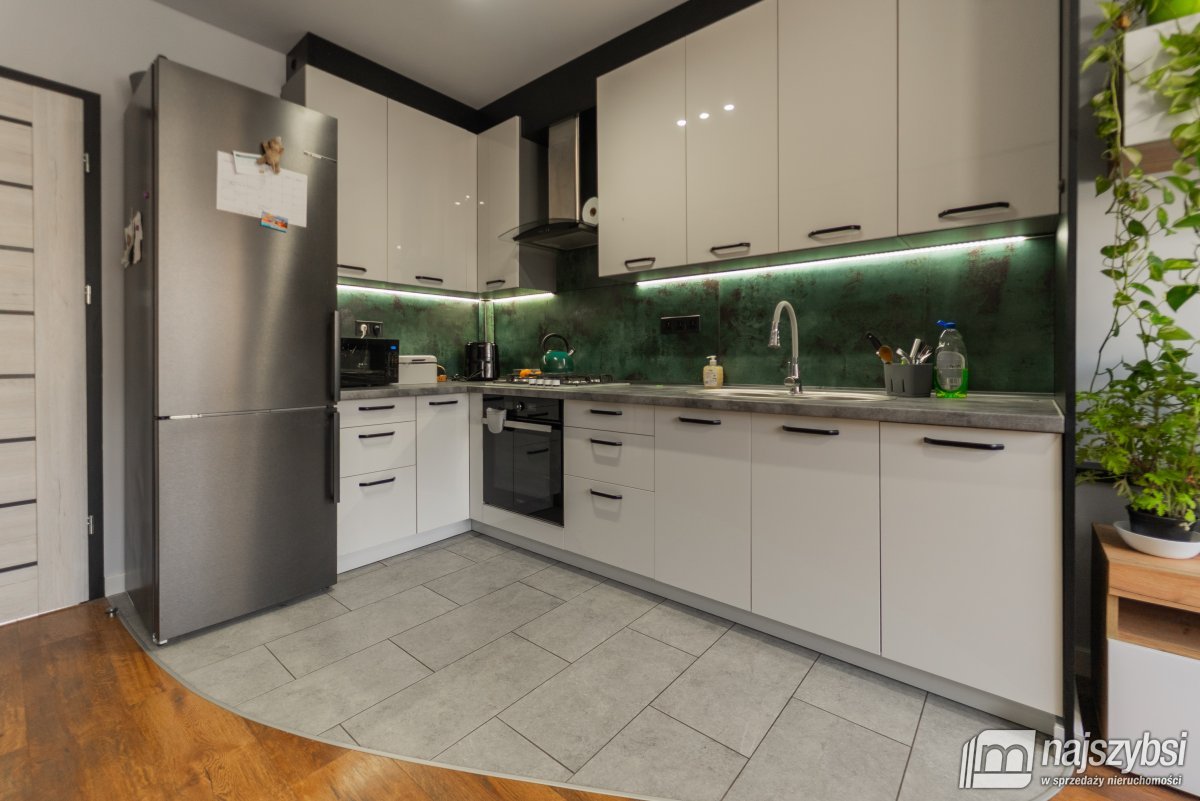 Nowogard - mieszkanie 4-pokojowe I piętro 58m2 (12)