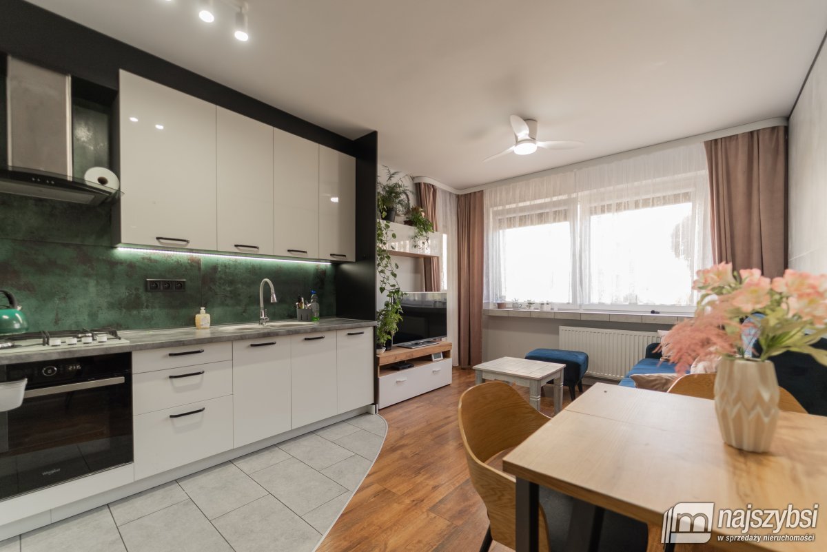 Nowogard - mieszkanie 4-pokojowe I piętro 58m2 (8)