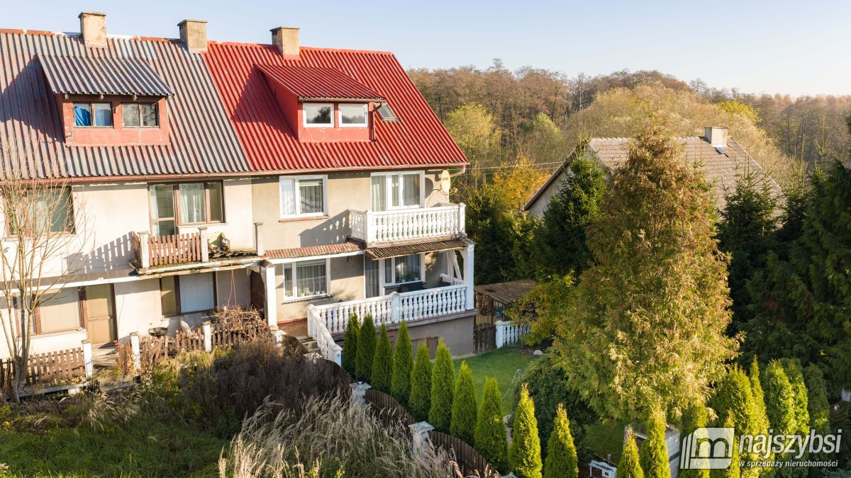 Płoty - przestronny dom w spokojnej części miasta! (2)