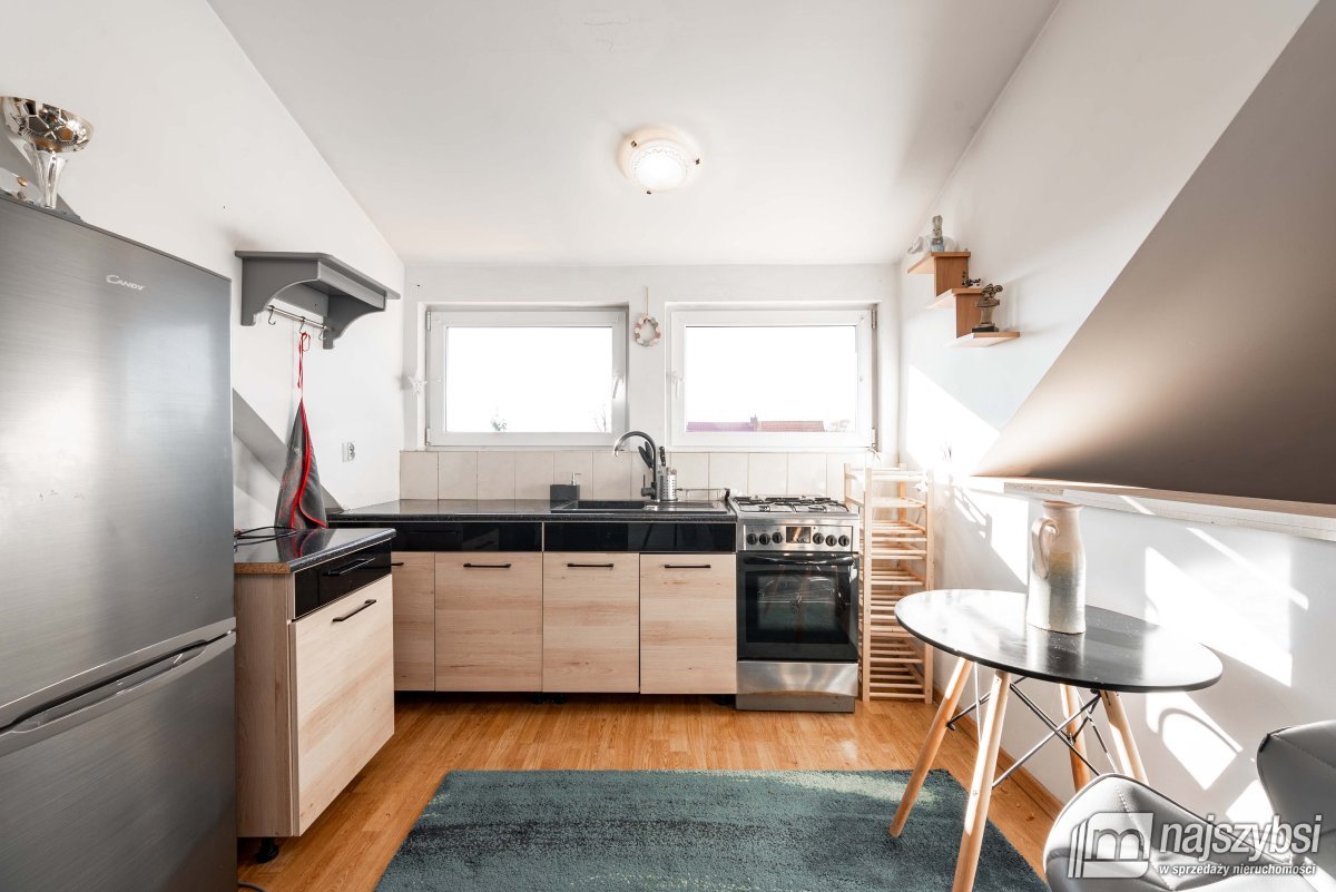 Płoty - przestronny dom w spokojnej części miasta! (30)