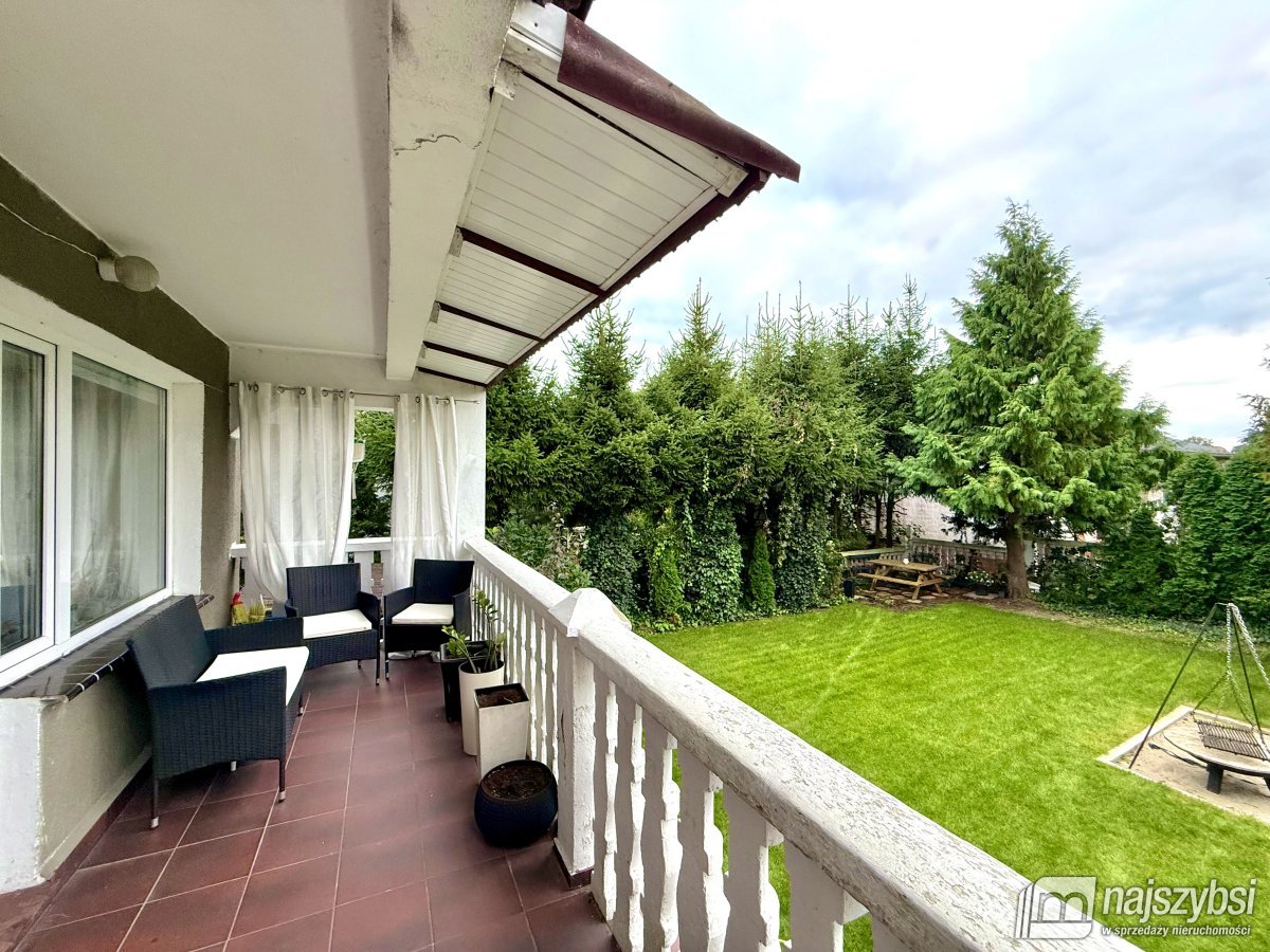 Płoty - przestronny dom w spokojnej części miasta! (38)