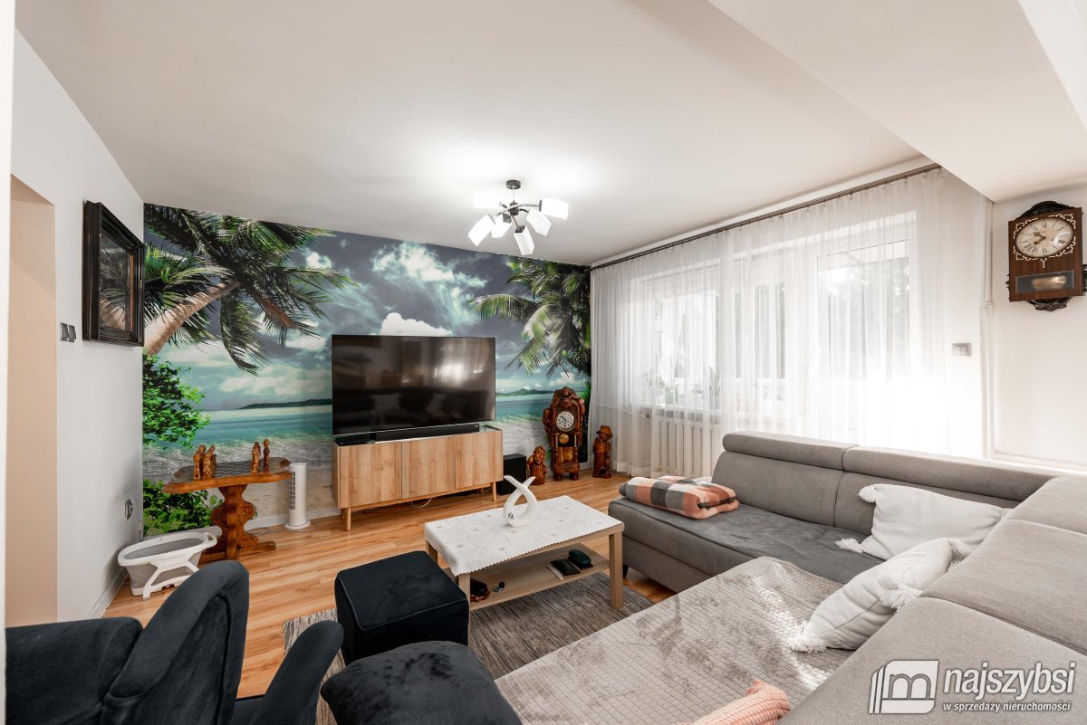 Płoty - przestronny dom w spokojnej części miasta! (6)