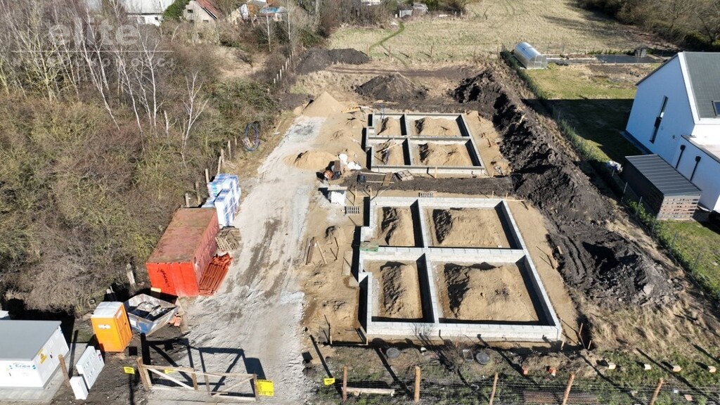 Bliźniak 5 lub 6 pokoi pompa ciepła (19)