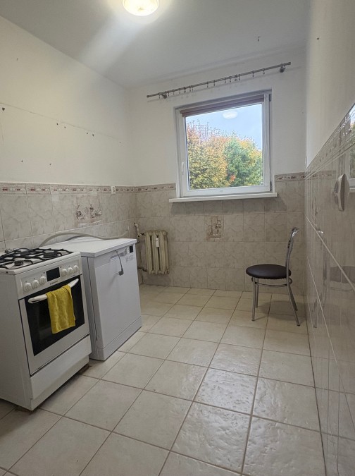 2 POKOJE PARTER DUŻY BALKON (7)