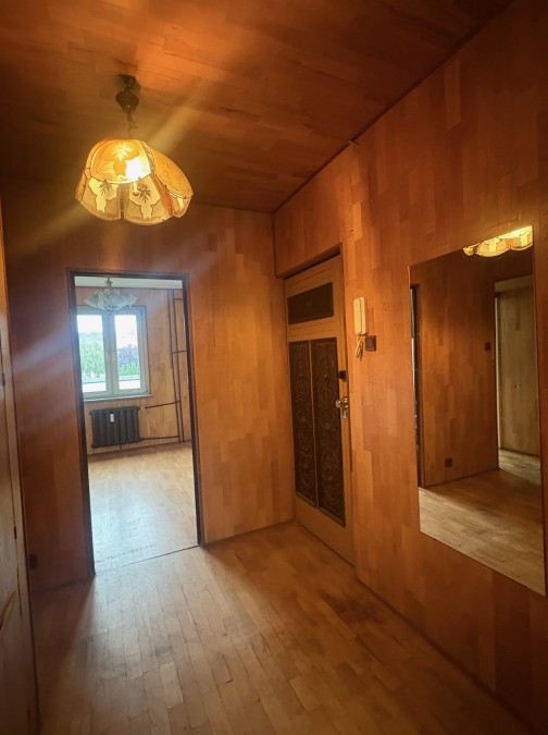 2 POKOJE PARTER DUŻY BALKON (5)