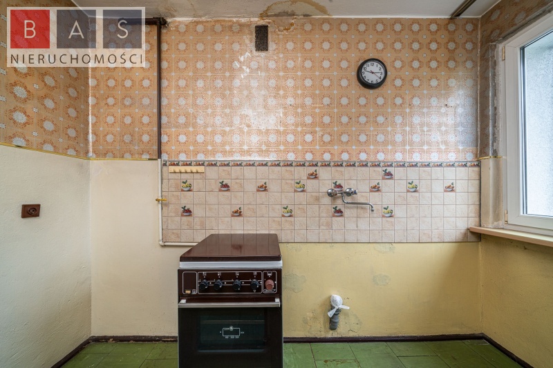 Szczecin 3-pokoje do remontu blisko parku (8)