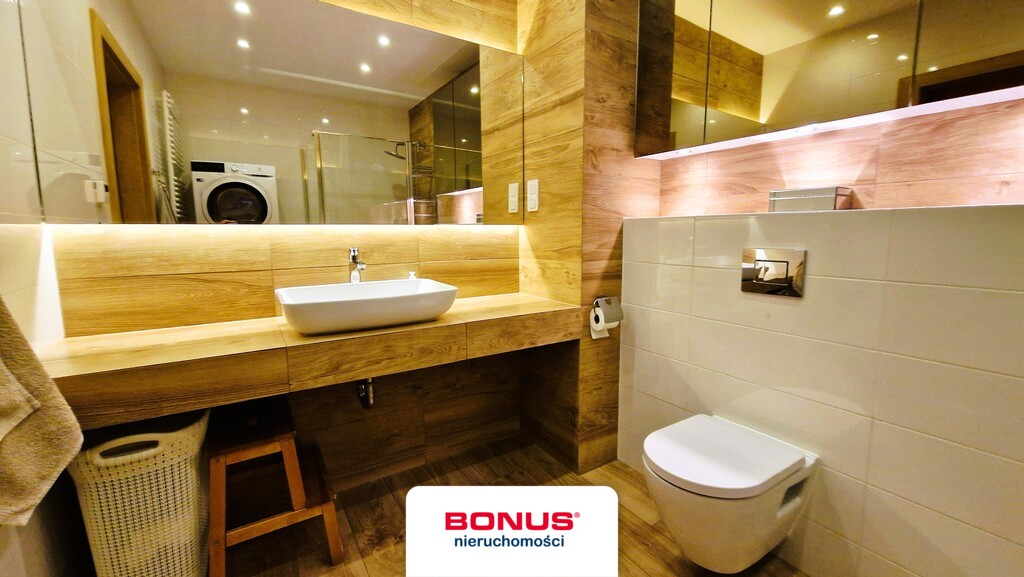 3 pokoje z balkonem + 2 miejsca w garażowcu (6)