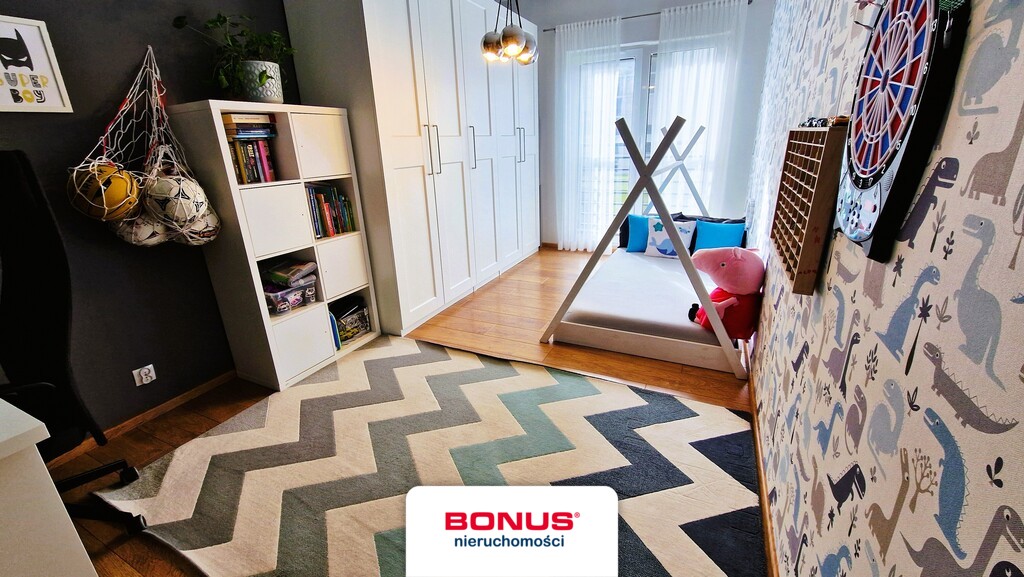 3 pokoje z balkonem + 2 miejsca w garażowcu (8)