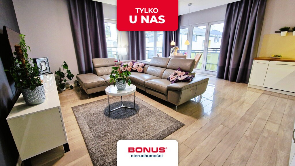 3 pokoje z balkonem + 2 miejsca w garażowcu (1)