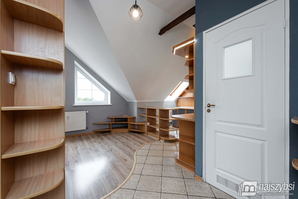 KOŁOBRZEG-MIESZKANIE NA STARÓWCE (11)