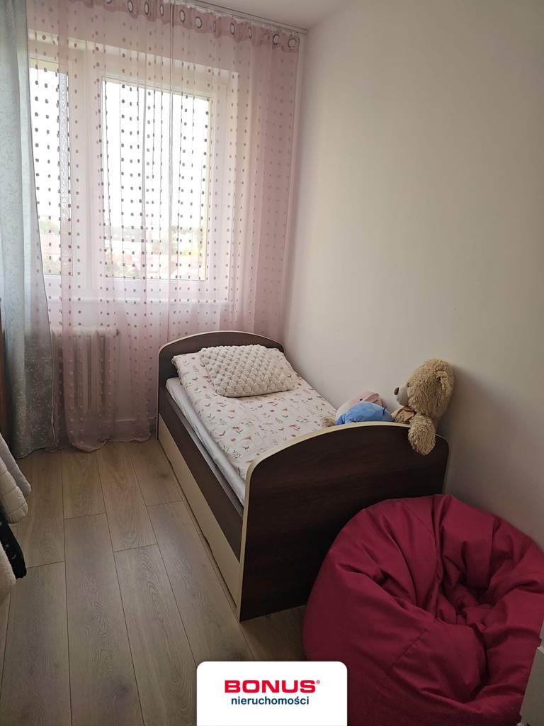  Na sprzedaż 4-pokojowe mieszkanie, os.Słoneczne (3)