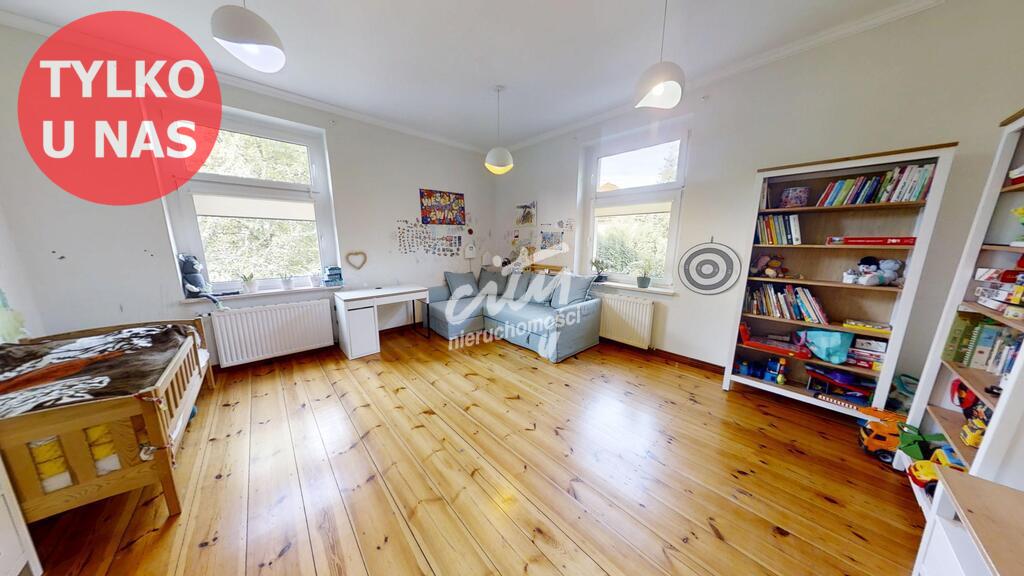 4 pokoje z ogrodem 300m2 i garażem (15)