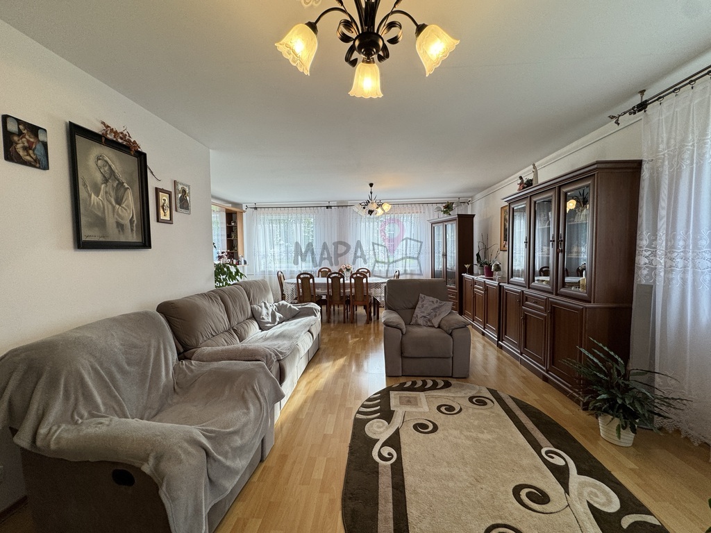 Golczewo - dom z budynkiem gospodarczym i garażem (8)