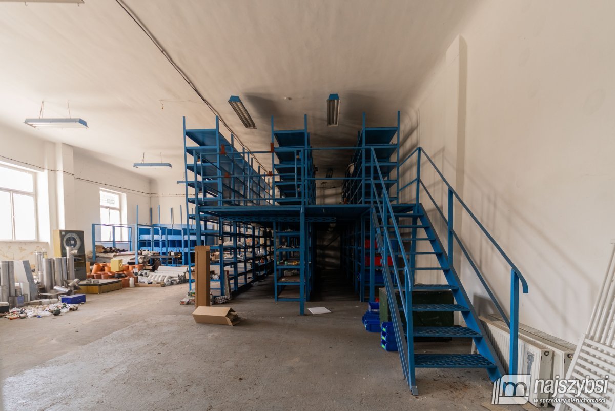 Goleniów/Miękowo - budynek magazynowy przy trasie  (15)