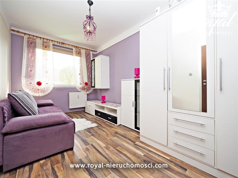 2 pokoje na 1 piętrze koło Emki - loggia ! (4)