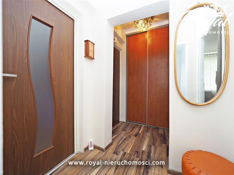 2 pokoje na 1 piętrze koło Emki - loggia ! (9)