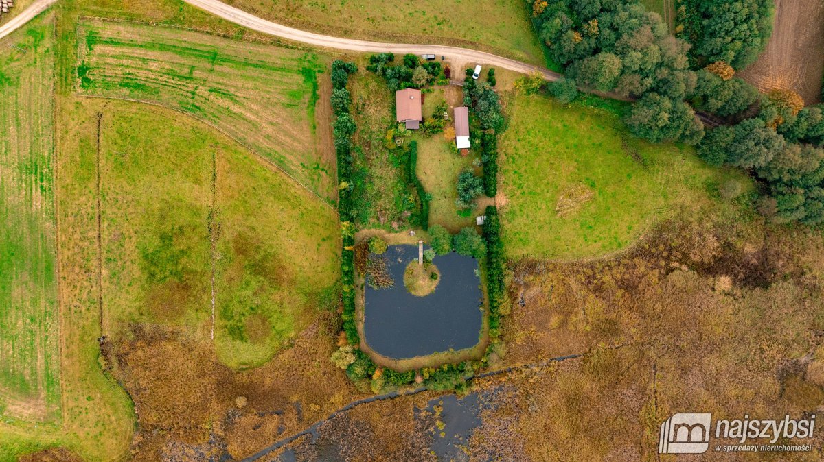 Rydzewo - dom na skraju wsi ze stawem (8)