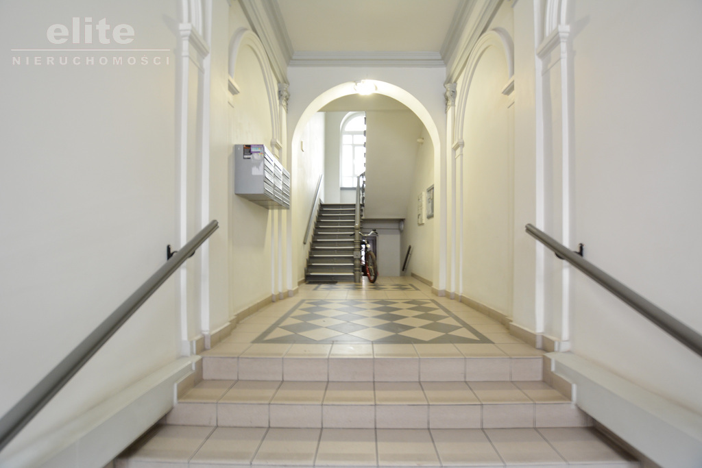 Doskonałe na kancelarie, biura, gabinety lekarskie (7)