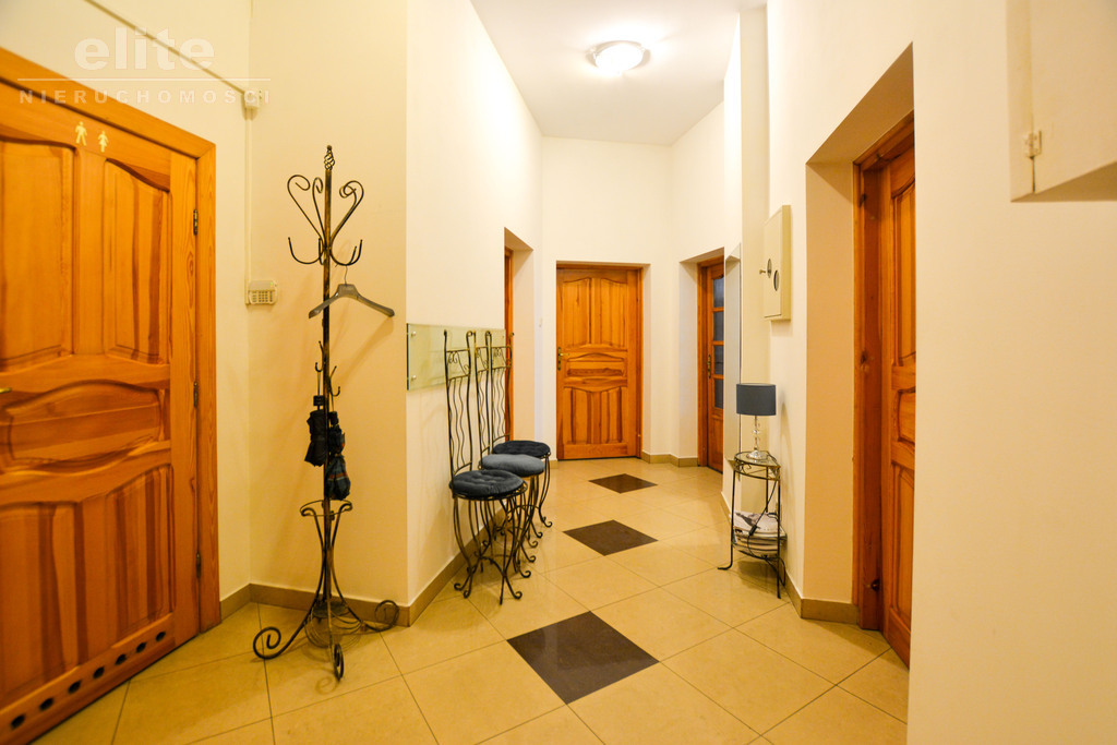 Doskonałe na kancelarie, biura, gabinety lekarskie (8)