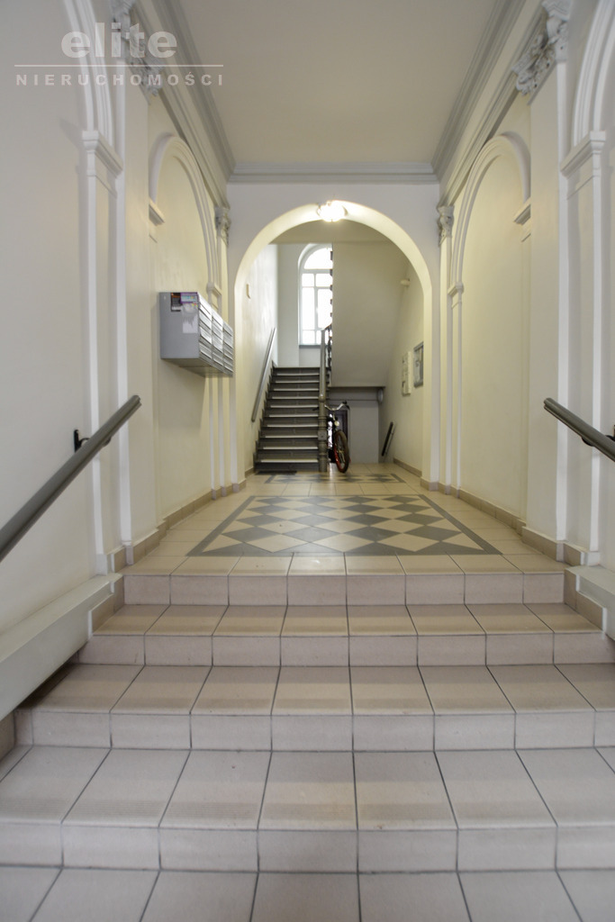 Doskonałe na kancelarie, biura, gabinety lekarskie (21)