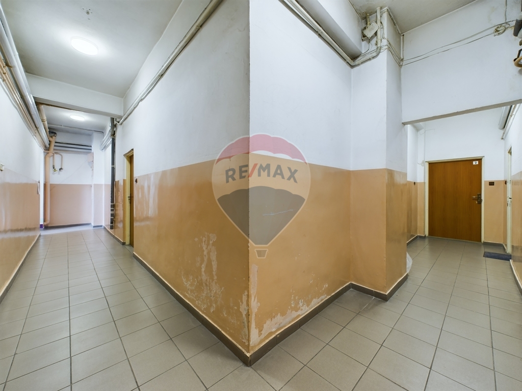 Budynek mieszkalno-usługowy w centrum Szczecinka! (22)