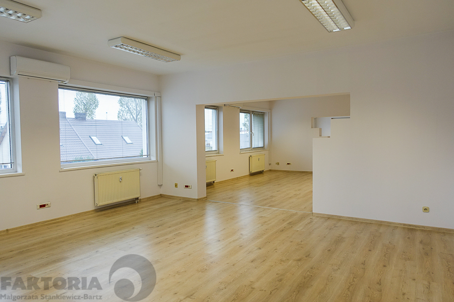Prawobrzeże lokal biurowy 112 m2, 3136 zł+VAT (2)