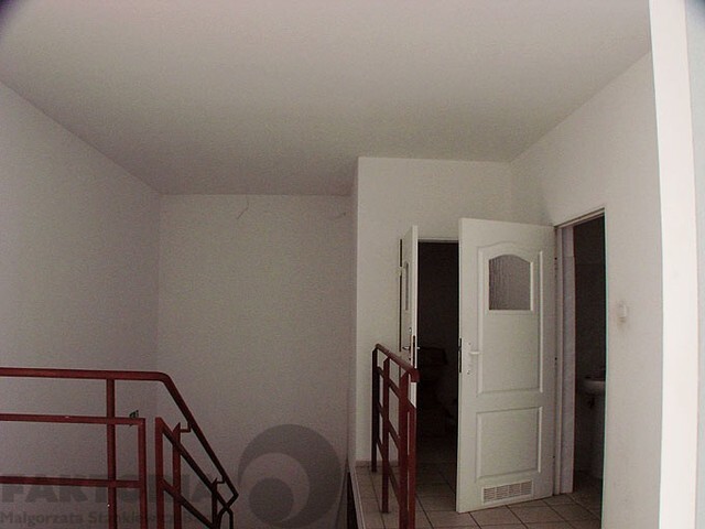 Prawobrzeże lokal biurowy 112 m2, 3136 zł+VAT (23)