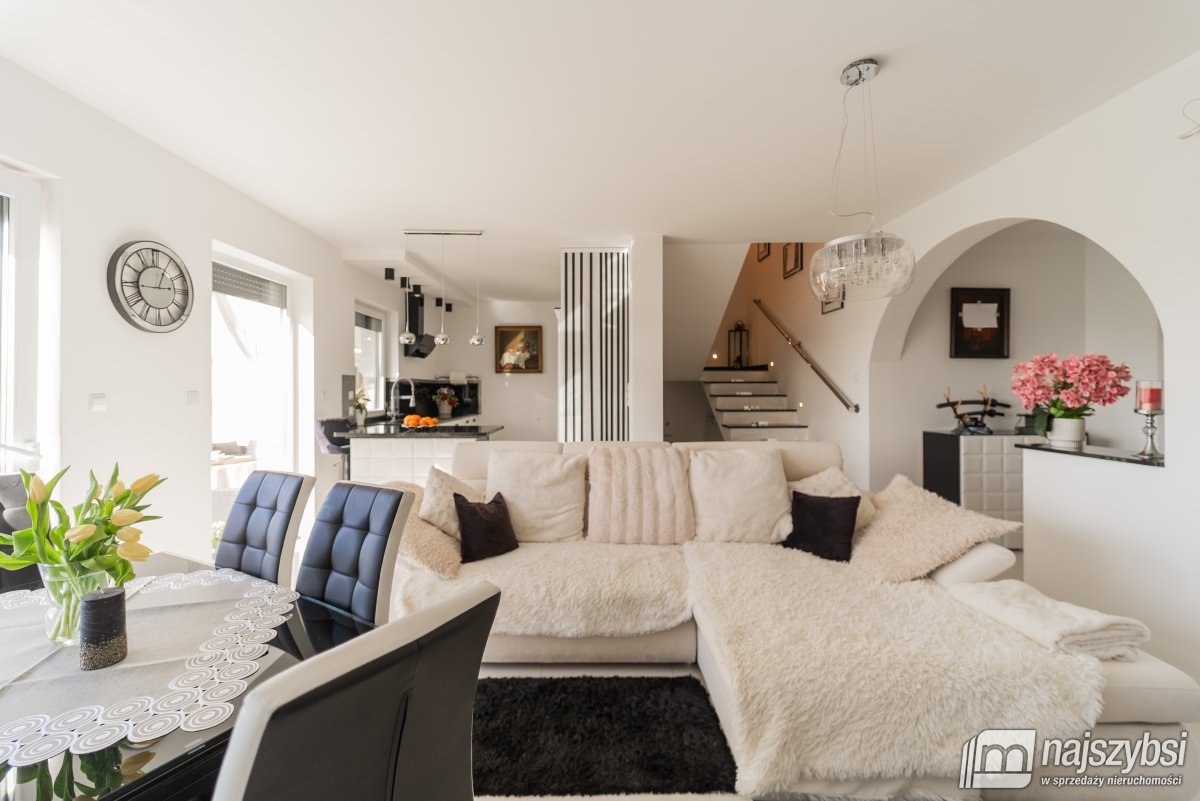 Wrzosowo - pół domu w zabudowie bliźniaczej 2024r
 (13)