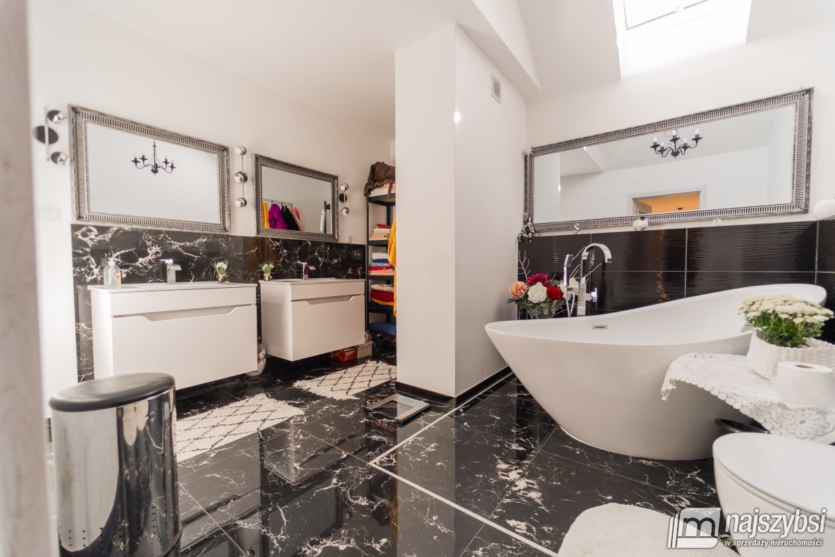 Wrzosowo - pół domu w zabudowie bliźniaczej 2024r
 (15)