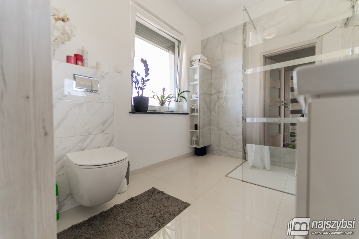 Wrzosowo - pół domu w zabudowie bliźniaczej 2024r
 (21)