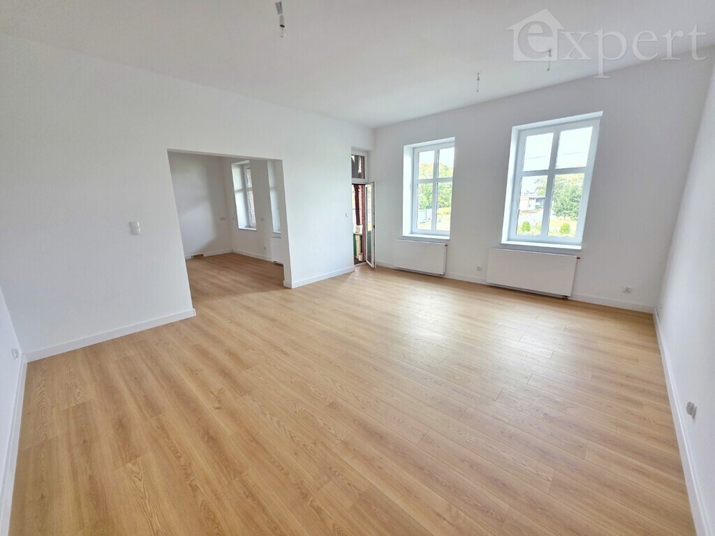 Nowoczesne 3 pokojowe mieszkanie, 1 piętro. Garaż (19)