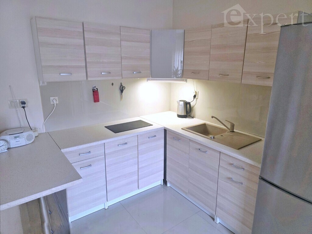 Kawalerka z balkonem na 1 piętrze ul. Skarbowa (3)