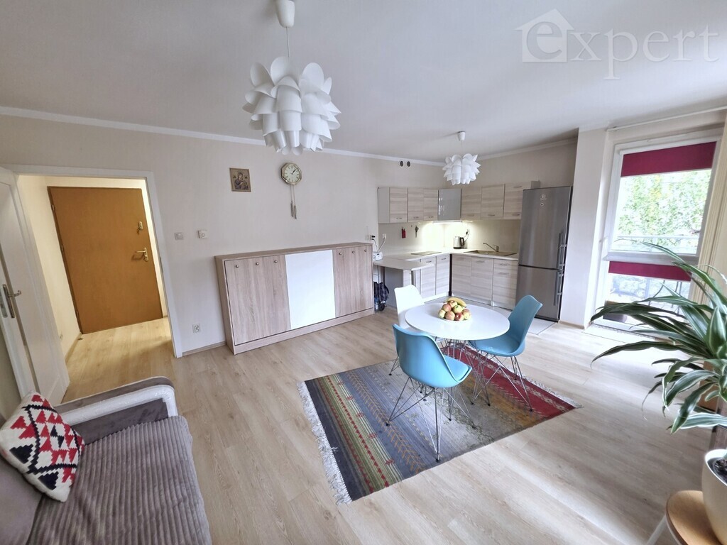 Kawalerka z balkonem na 1 piętrze ul. Skarbowa (6)