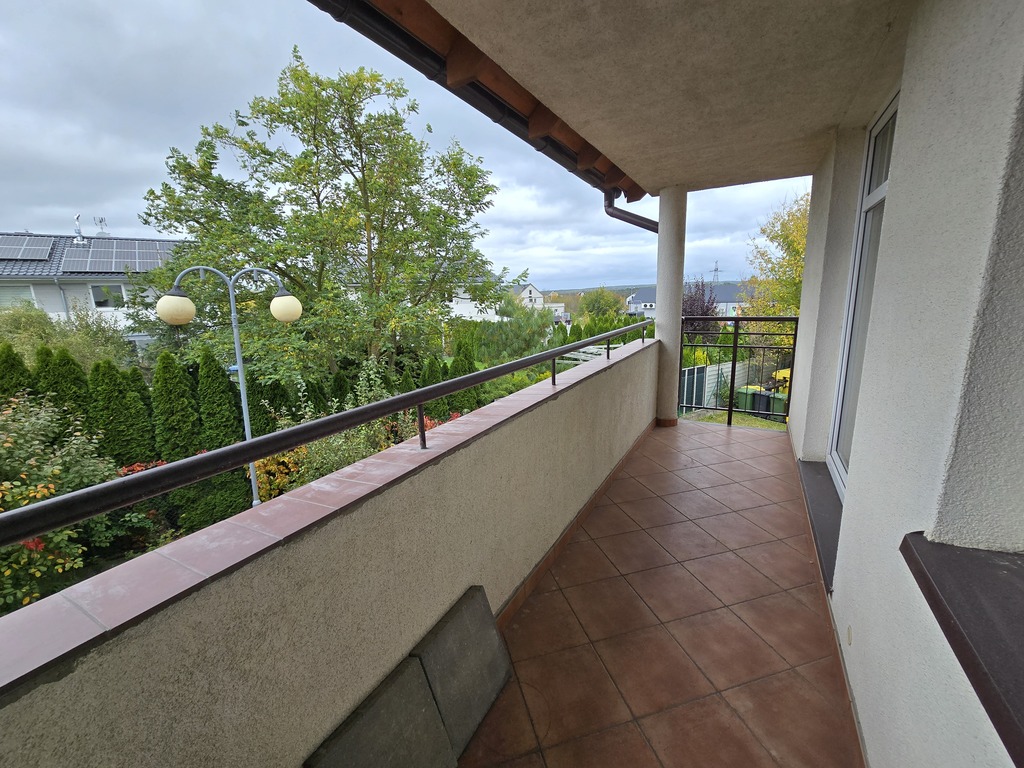 Piękne mieszkanie z dużym tarasem (16)