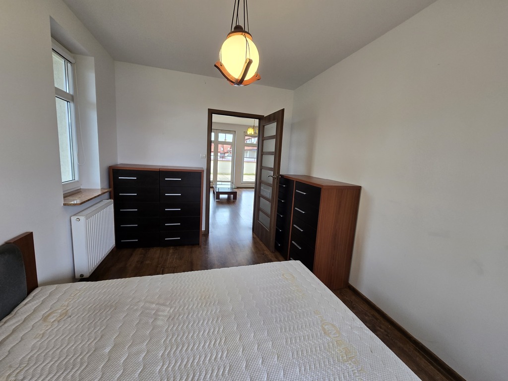 Piękne mieszkanie z dużym tarasem (17)