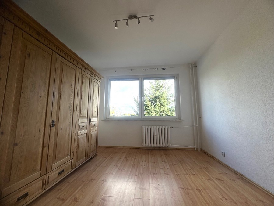 Zadbane 3 pokoje z balkonem os.Chopina (5)