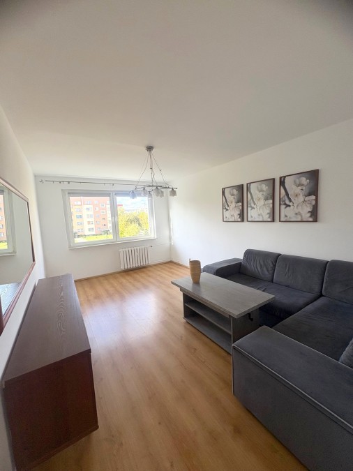 Zadbane 3 pokoje z balkonem os.Chopina (8)