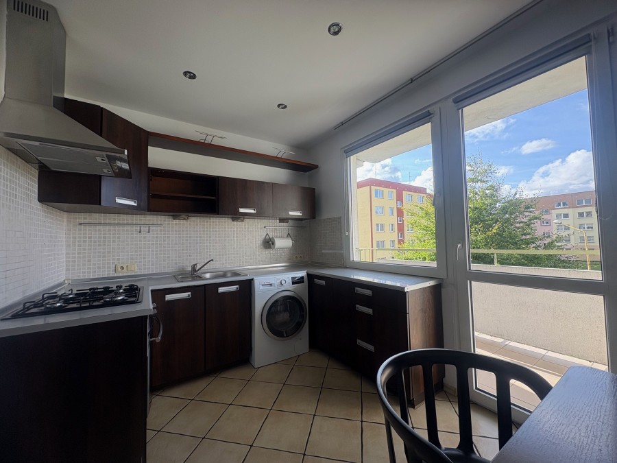 Zadbane 3 pokoje z balkonem os.Chopina (1)