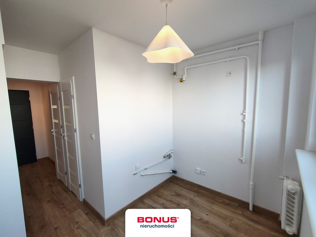 Kawalerka po remoncie – os. Kaliny, 30,4 m² (7)