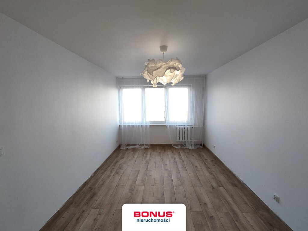 Kawalerka po remoncie – os. Kaliny, 30,4 m² (3)