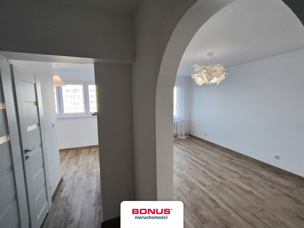 Kawalerka po remoncie – os. Kaliny, 30,4 m² (2)